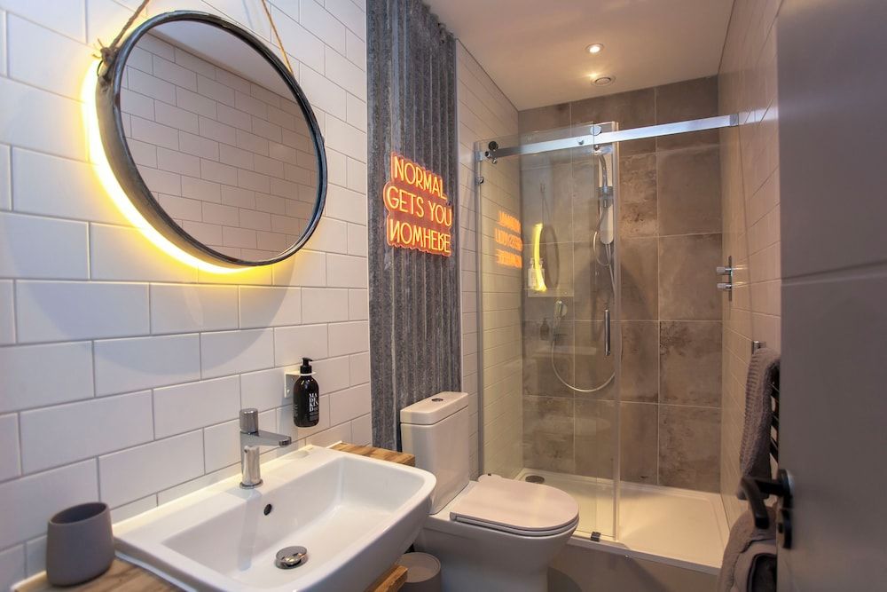 Higgihaus Apartment 3, Clare St Aparthotel