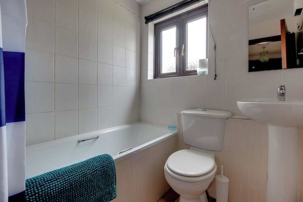 Birds Farm Cottage, 2 Bedrooms 3