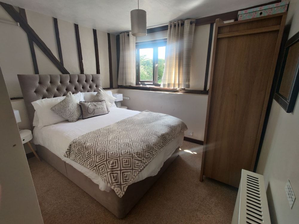 Birds Farm Duplex, 2 Bedrooms 3