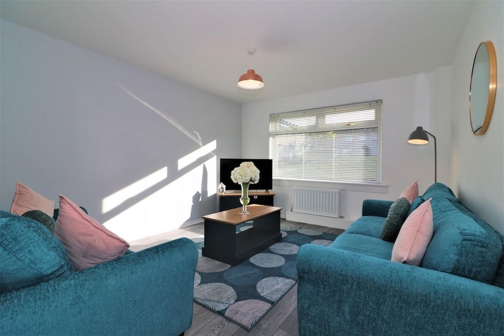 Morland House - East Kilbride Apartment 14