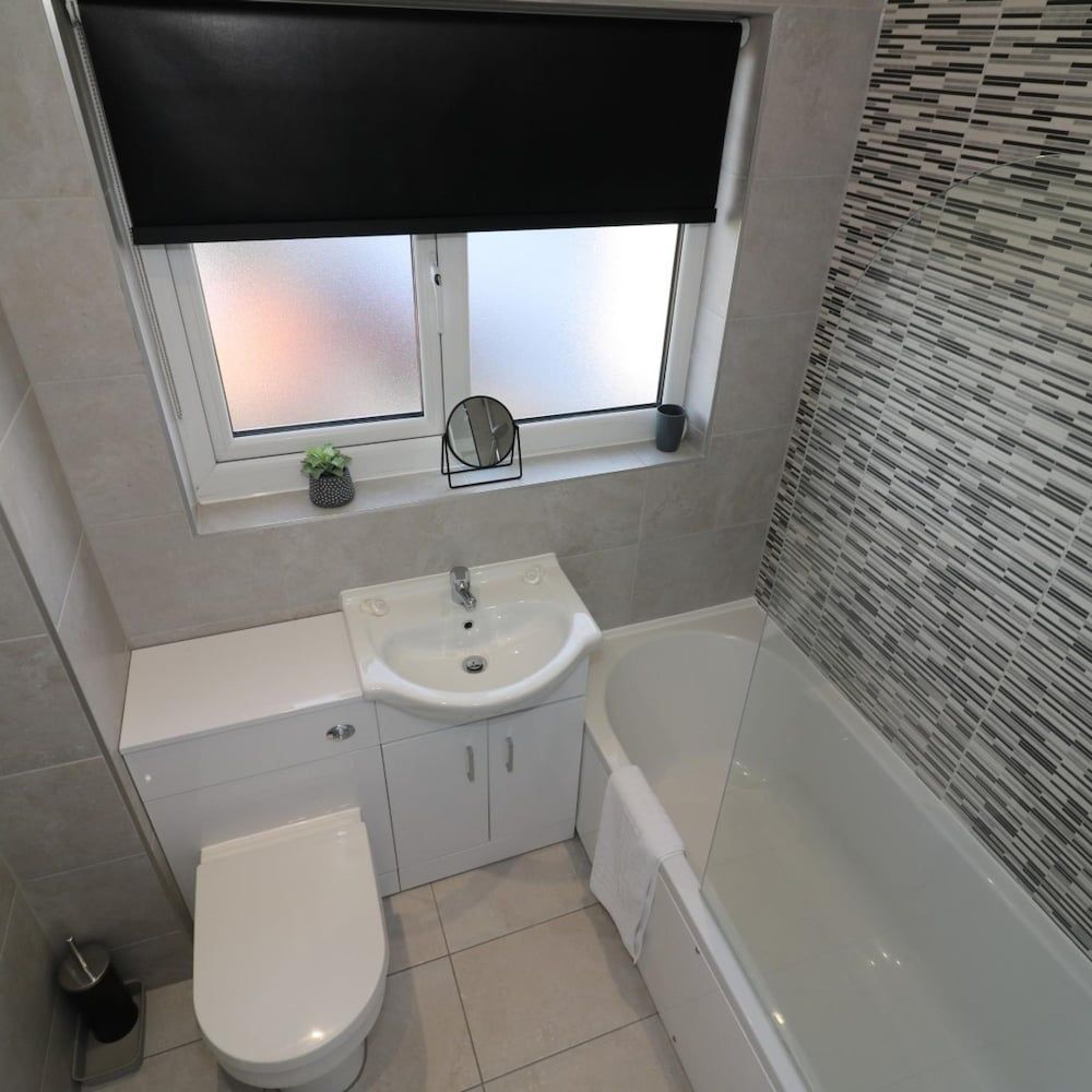 Sydney House - East Kilbride Apartment 13