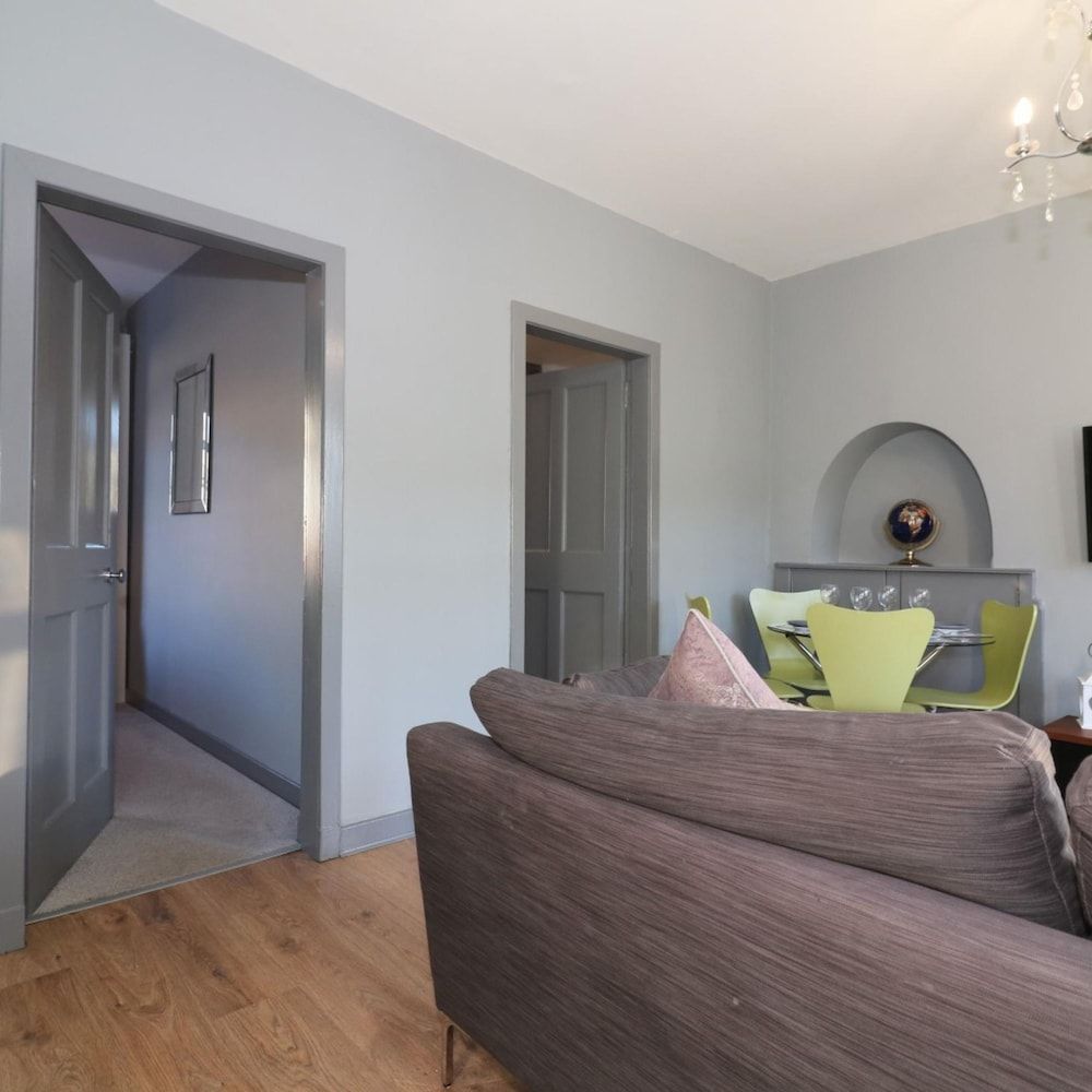 Burnbank House - Hamilton Apartment 26