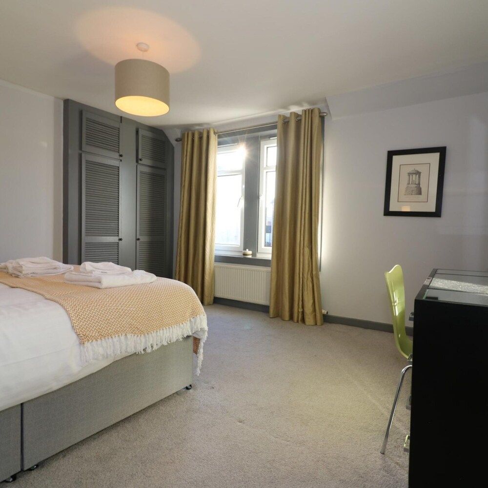 Burnbank House - Hamilton Apartment 6