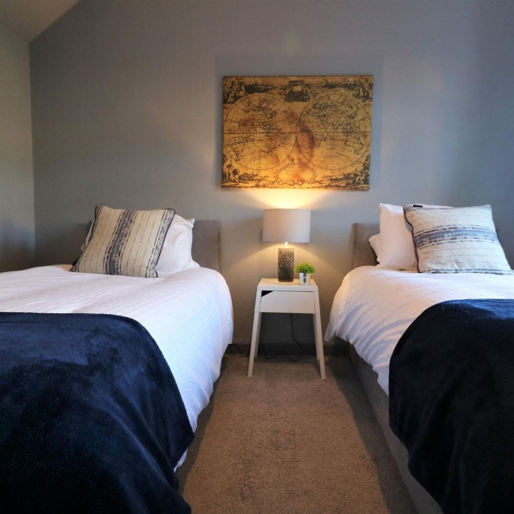 Burnbank House - Hamilton Apartment 10