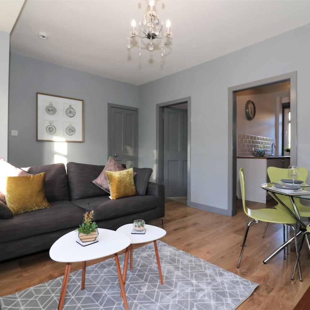 Burnbank House - Hamilton Apartment 18