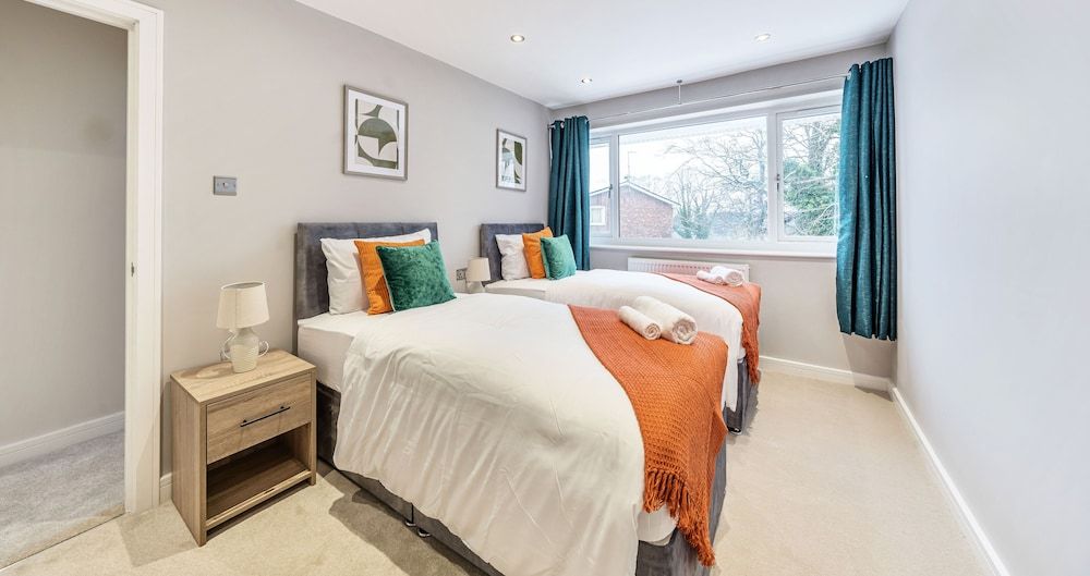Deluxe Apartment, 5 Bedrooms, Garden Area