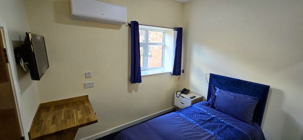 The Carmichael - Hull City Centre Standard Single Room