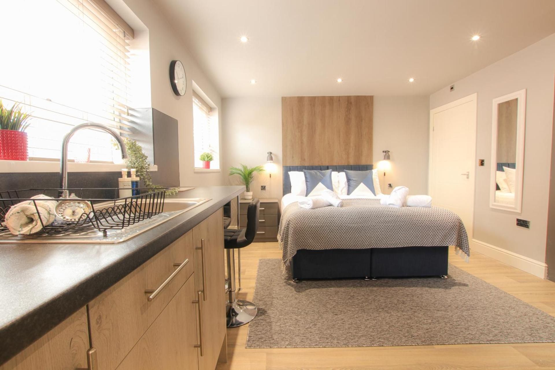 Standard King Room