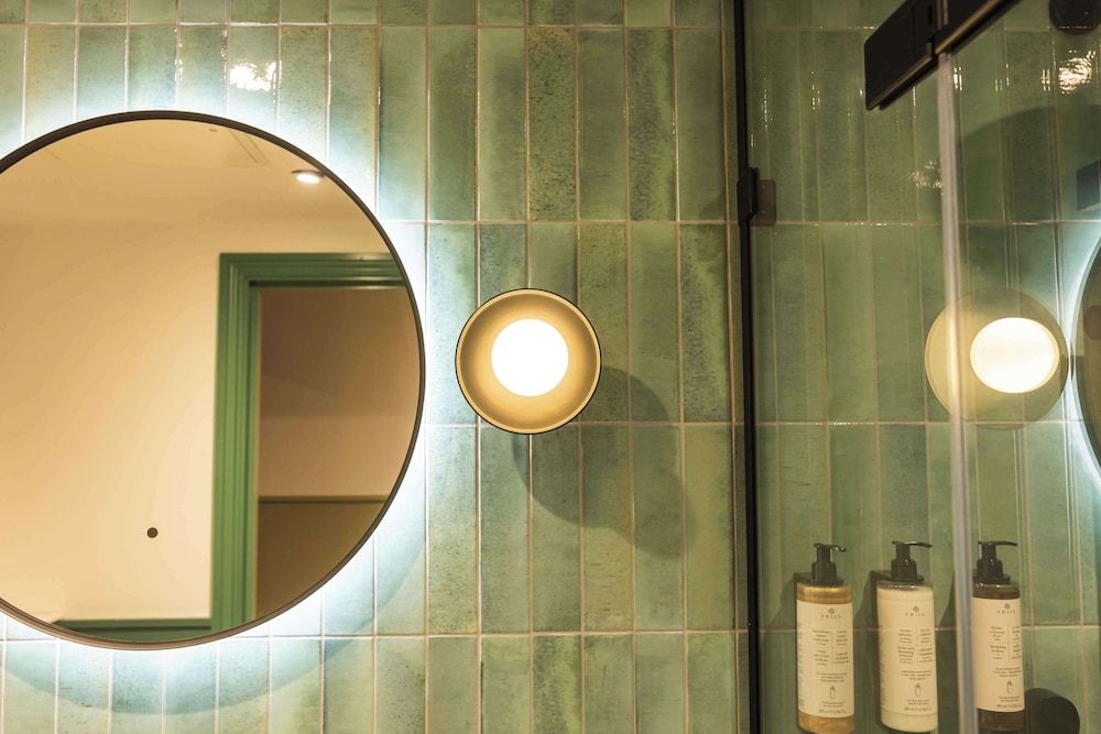 Marcus Hotel Portrush, Tapestry Collection By Hilton Room, 1 King Bed 6