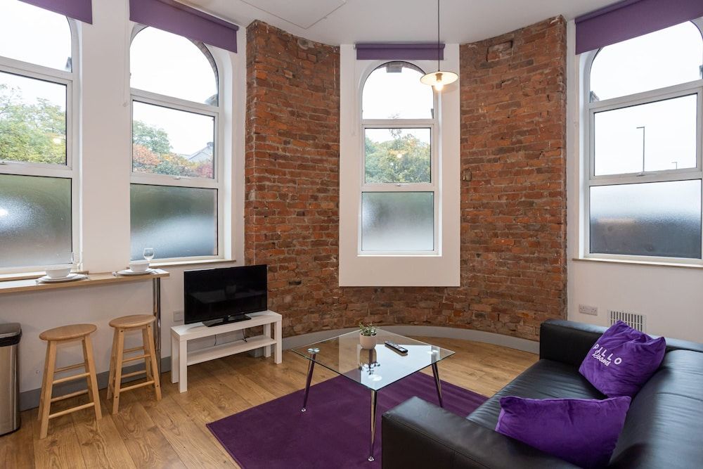 Spacious, Apartment Close to Manchester City Centre By Pillo Rooms Apartment 15