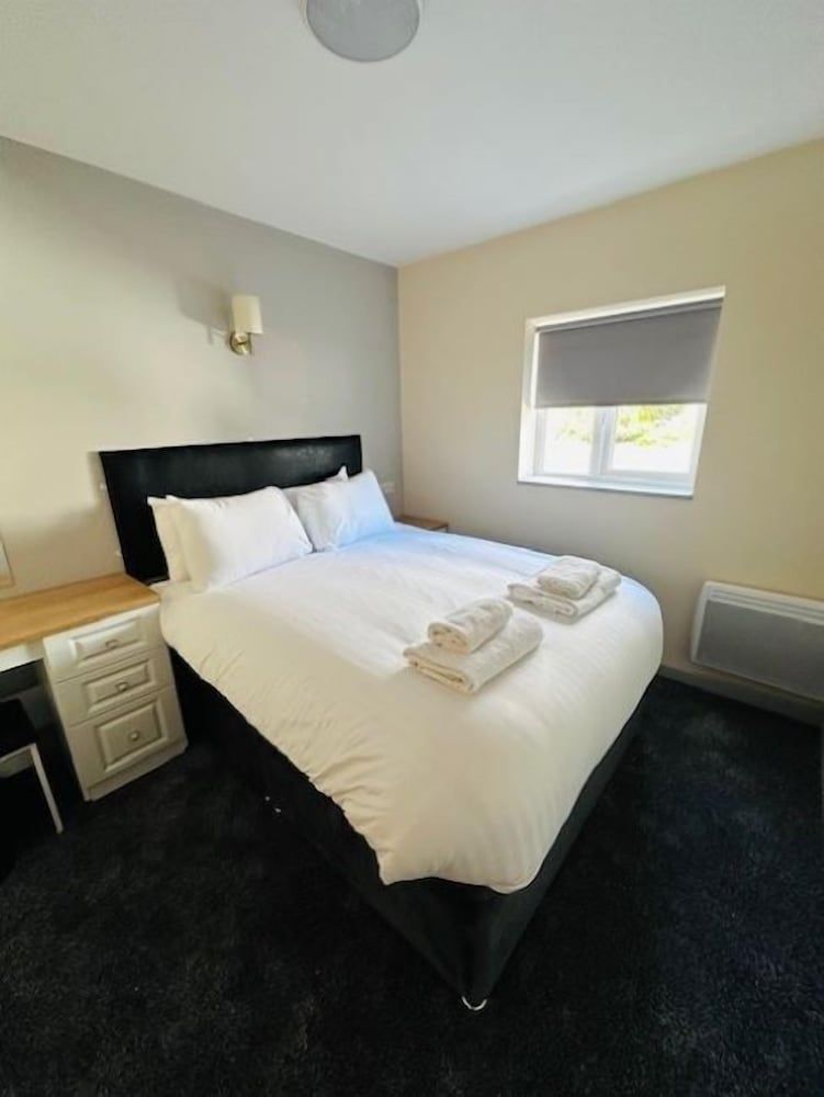 The Wyken Inn Basic Double Room 3