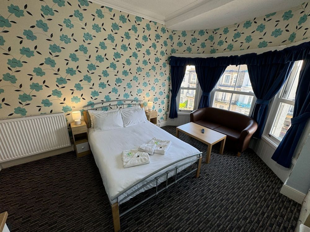 The Paradise Guest House Junior Studio, Kitchenette, Sea View 2