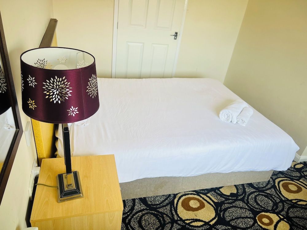 Simplystay Lincoln Road Double Room 6