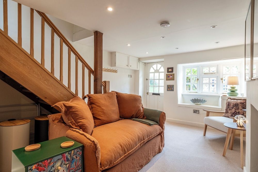 Cosy 2BD Cottage Near Daylesford House, Patio, City View 30