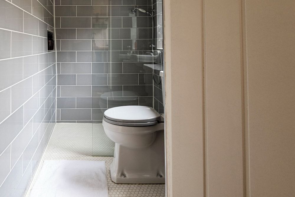 Cosy 2BD Cottage Near Daylesford House, Patio, City View 17