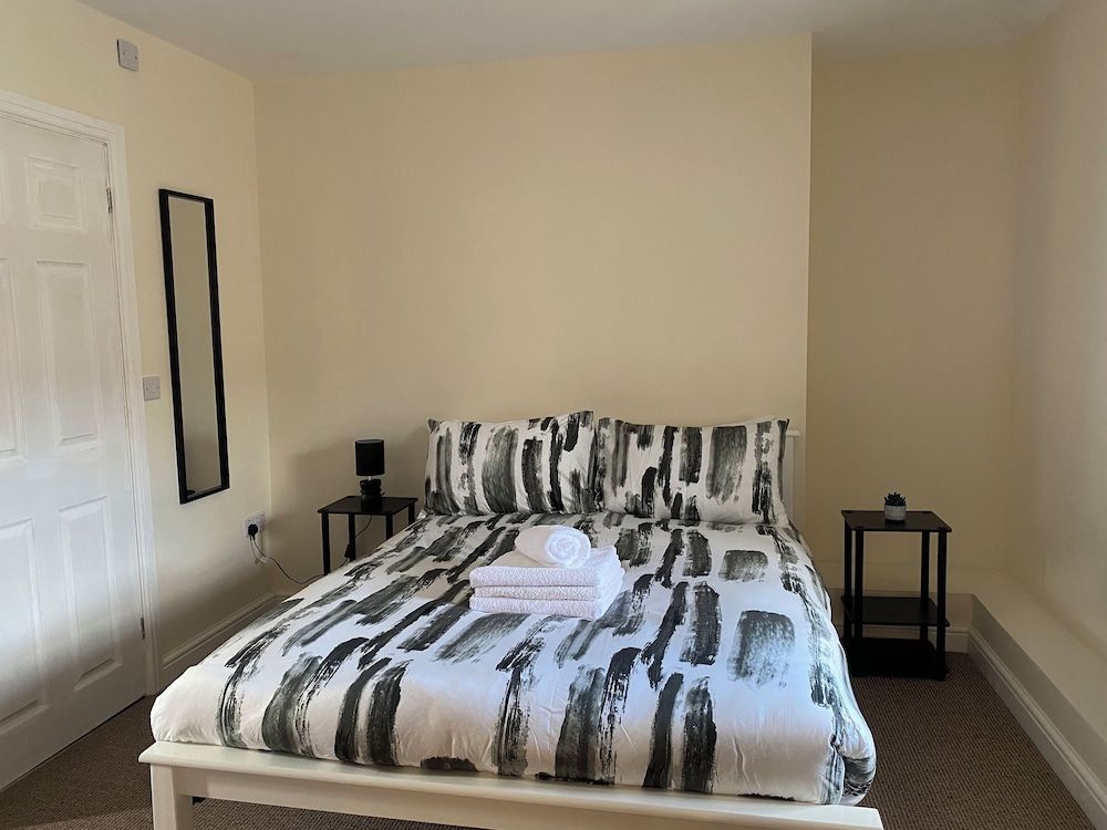 Prince Of Wales Rooms