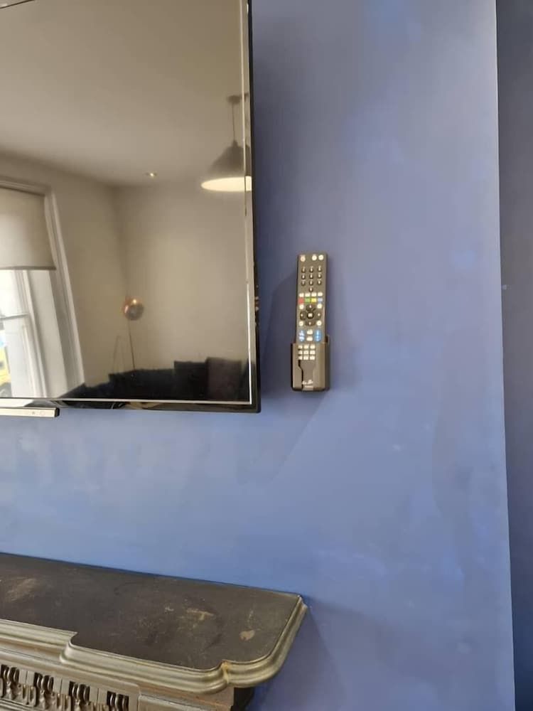 City Centre Duplex Sleeps 4 H9