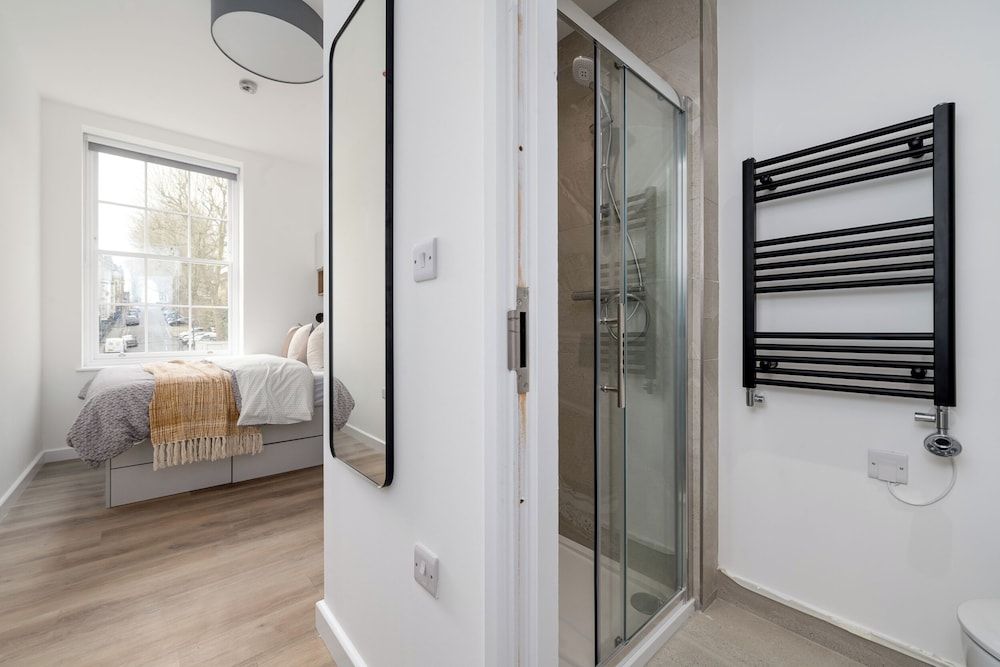 48 Park Street Deluxe Apartment, 3 Bedrooms, Non Smoking, Private Bathroom 27