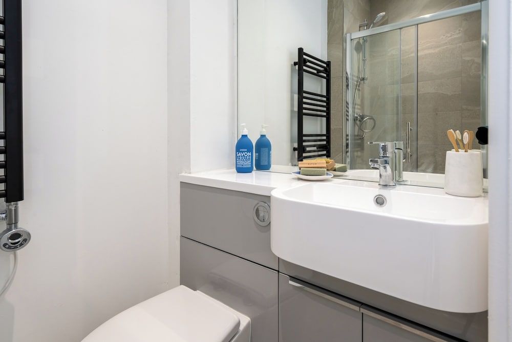 48 Park Street Deluxe Apartment, 3 Bedrooms, Non Smoking, Private Bathroom 5