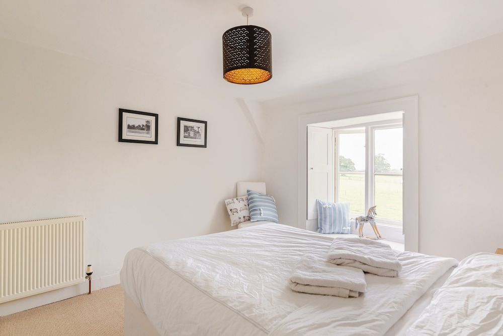 Superior House, Private Bathroom, Mountain View (Whole Guest Wing)
