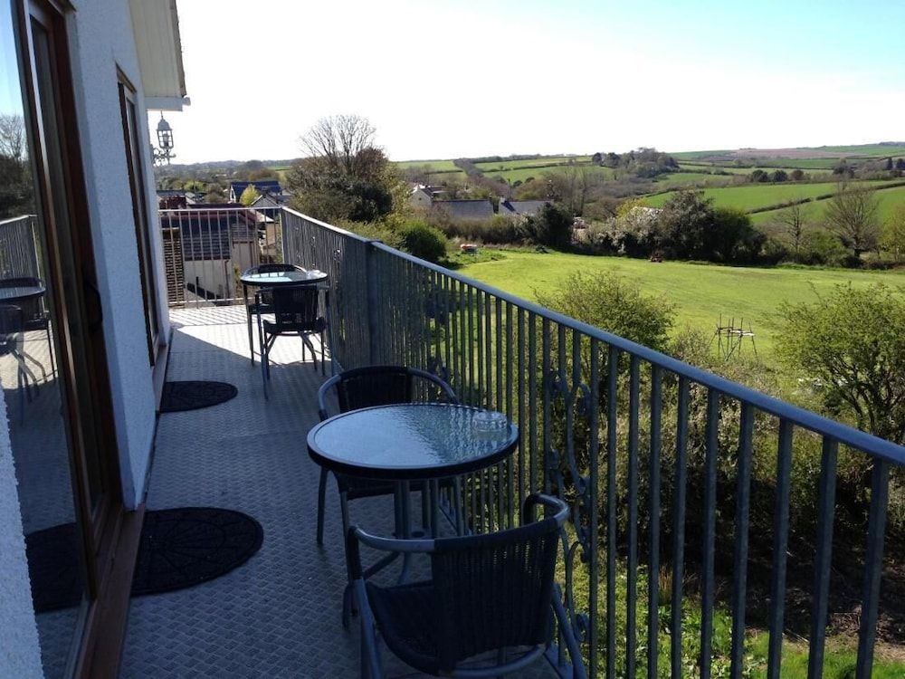 Room, 1 Bedroom, Balcony, Garden View