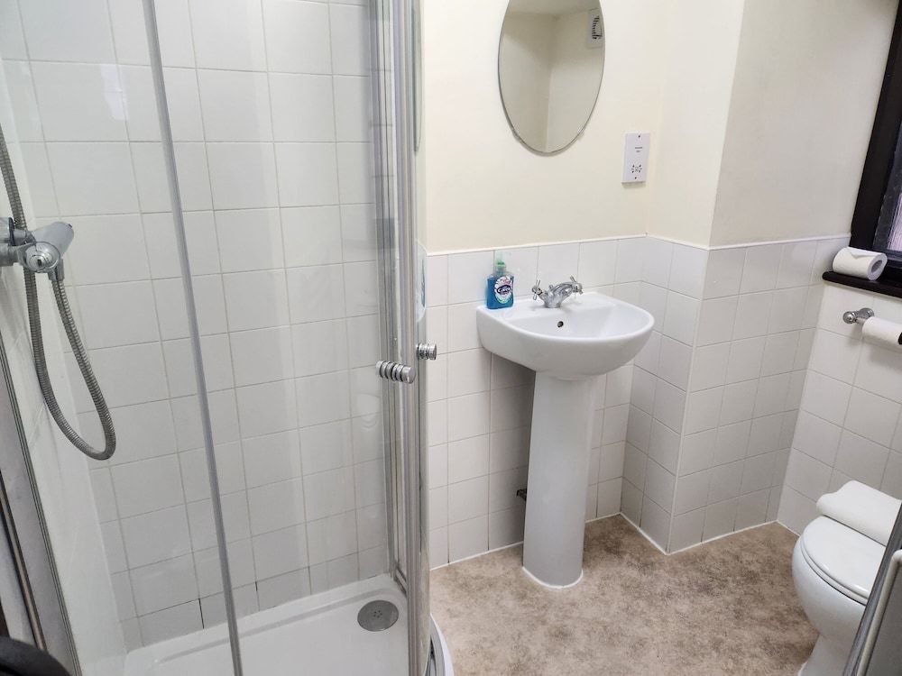 Langley Inn Double Room 10