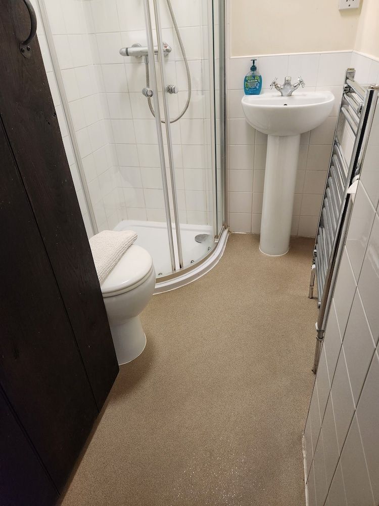 Langley Inn Double Room 12