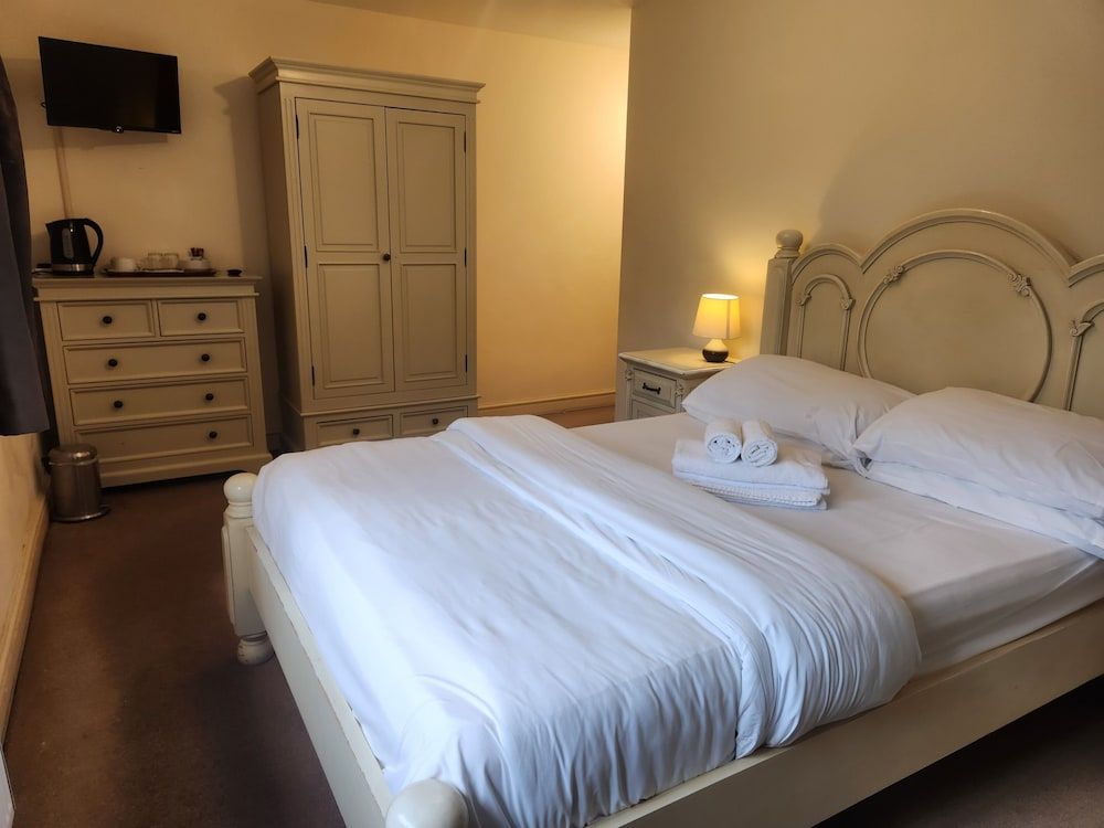 Langley Inn Double Room 3