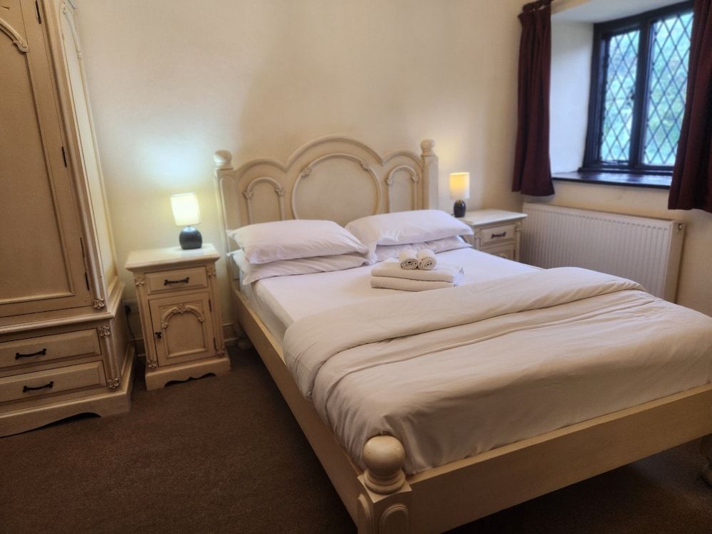 Langley Inn Double Room 8