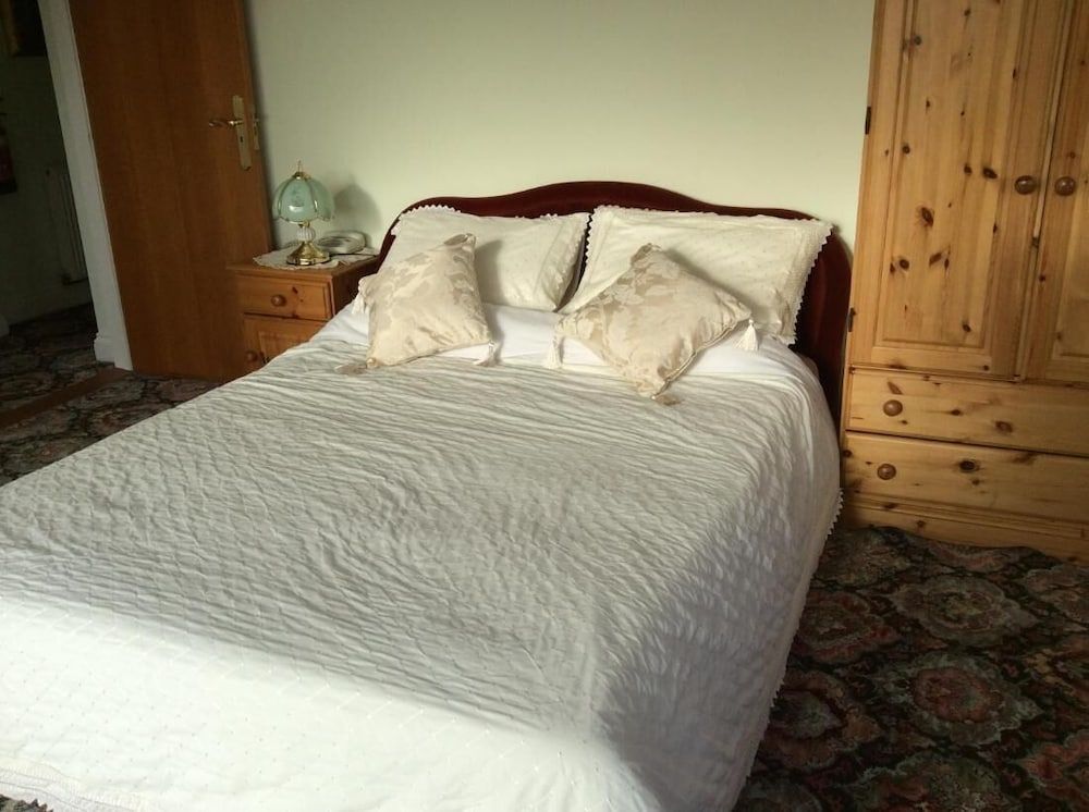 Room, 1 Bedroom, Balcony, Garden View