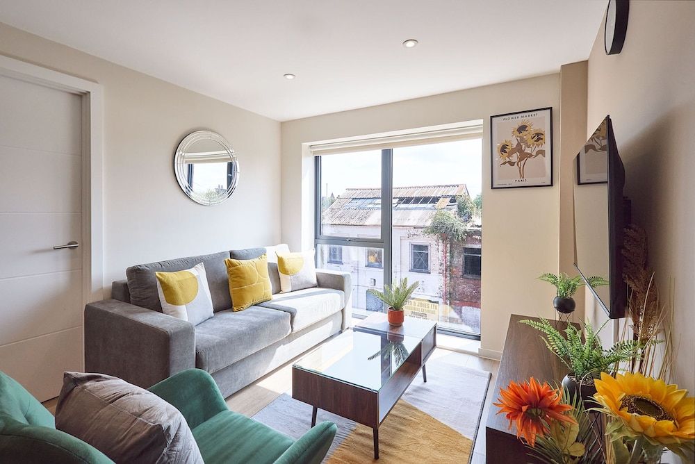 Host Stay Richmond Place 307