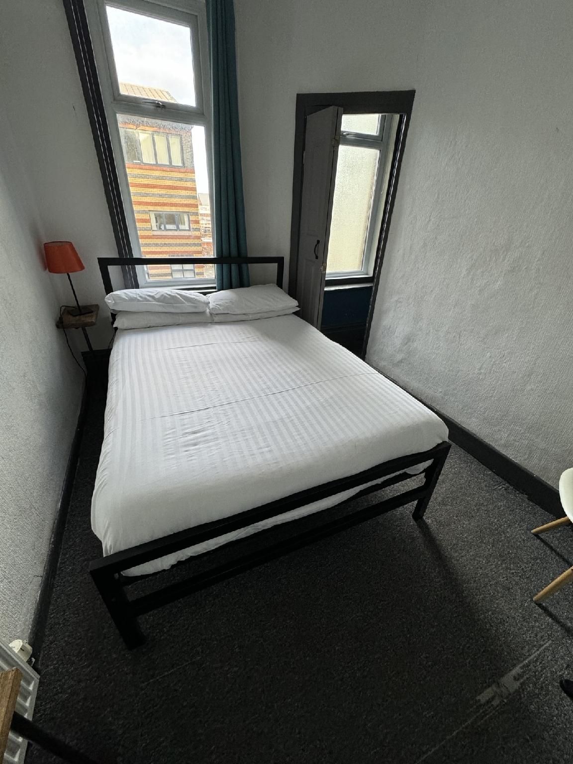 Vinnie's Hotel  Double - 2 People 2