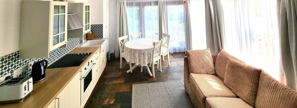 Oak Tree Rooms Double or Twin Room (Room 6 Garden Annexe) 5