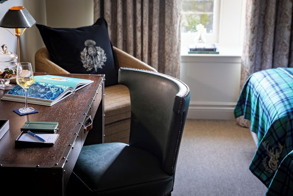 Seaton House Deluxe Twin Room 2