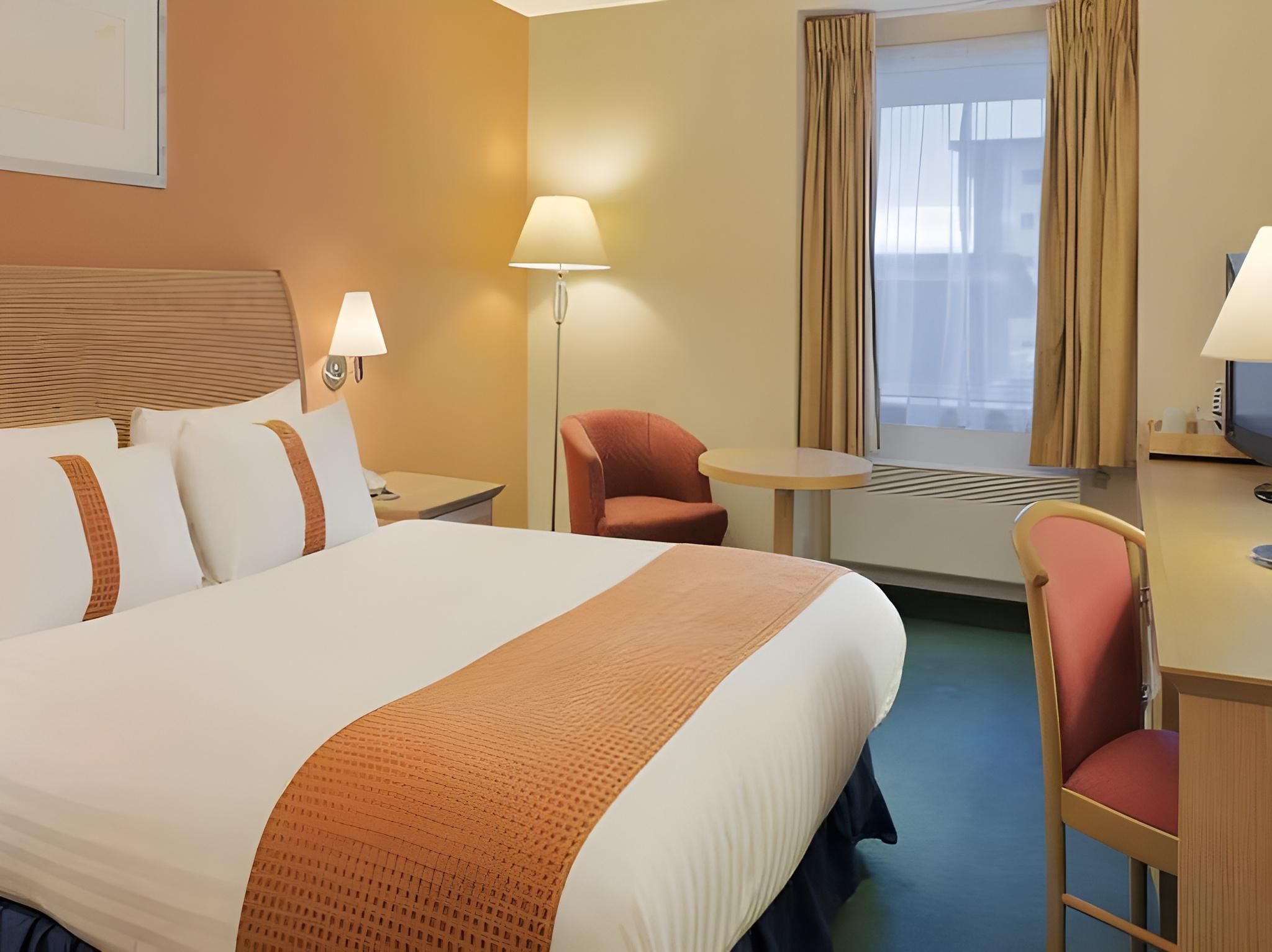 Standard Family of 3 Room