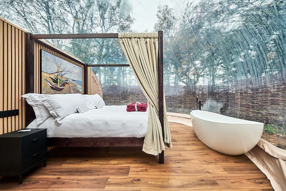 Luxury Cabin, Garden View