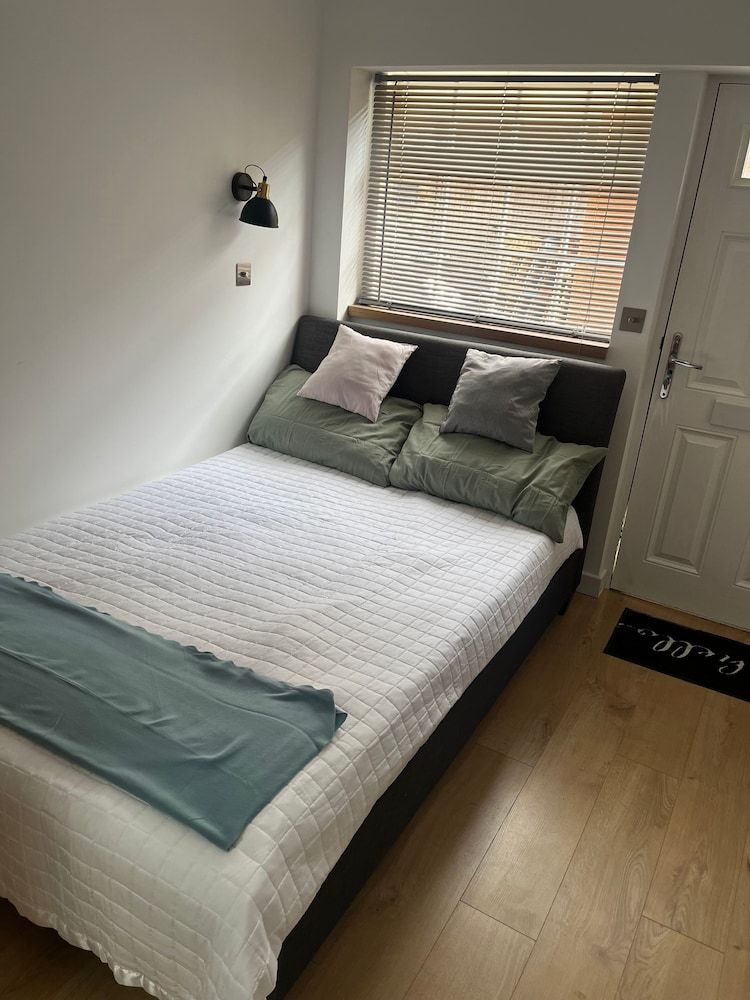Apartment, Multiple Bedrooms, Patio, City View