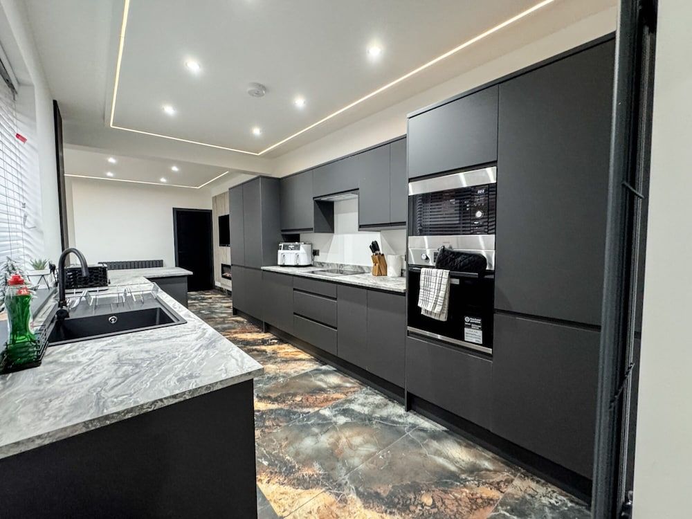 Miles House Luxury House, Private Bathroom 16