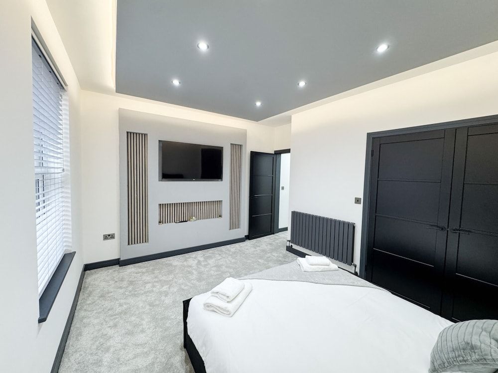 Miles House Luxury House, Private Bathroom 7