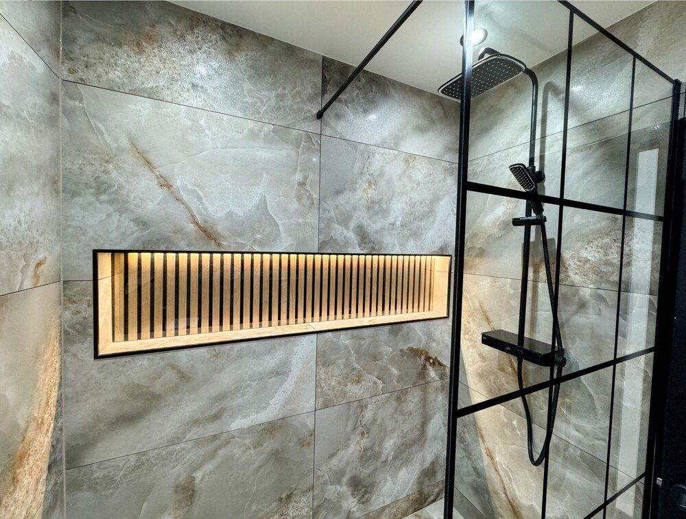 Miles House Luxury House, Private Bathroom 11