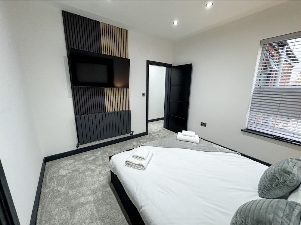 Miles House Luxury House, Private Bathroom 5