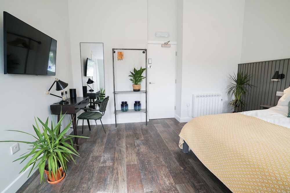 Sgwar-Boutique Rooms Deluxe Double Room 18