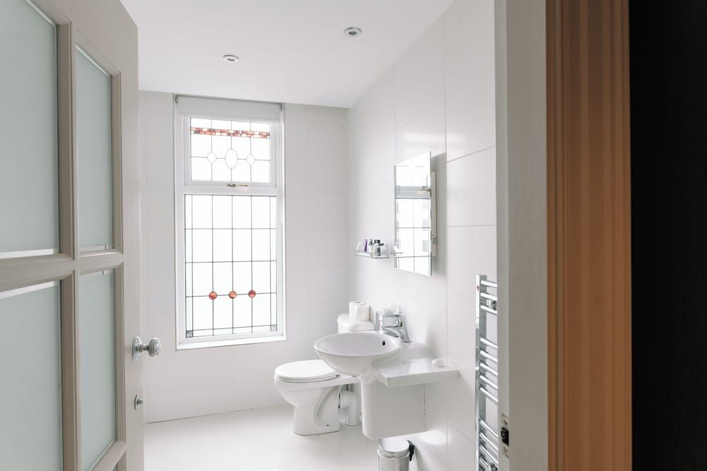 The Old Inn Crawfordsburn Deluxe Double Room 4