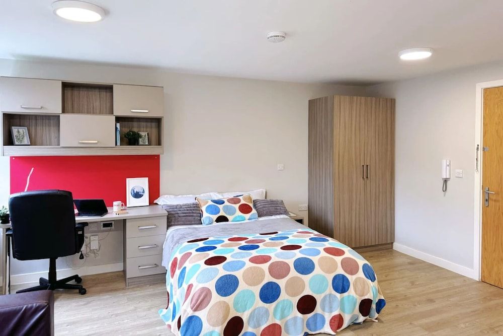 Manor Park Court Studio, 1 Double Bed, Non Smoking 5