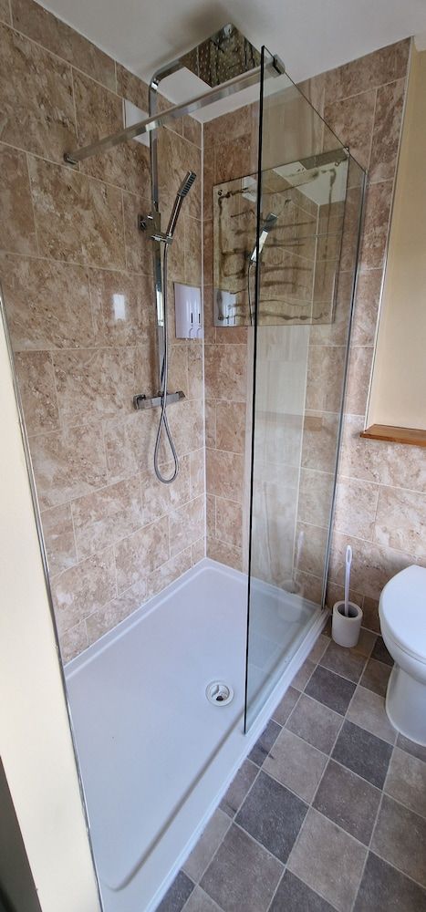 The Wheatsheaf Pub West Beckham Standard Double Room 4