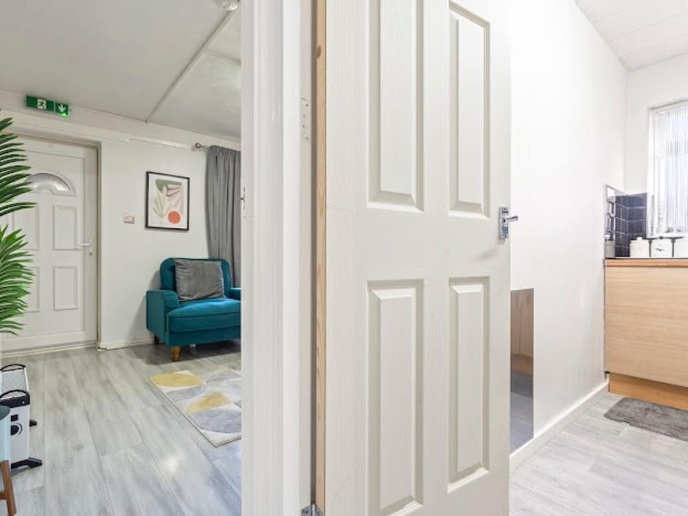 The Highway Hideaway Apartment 21