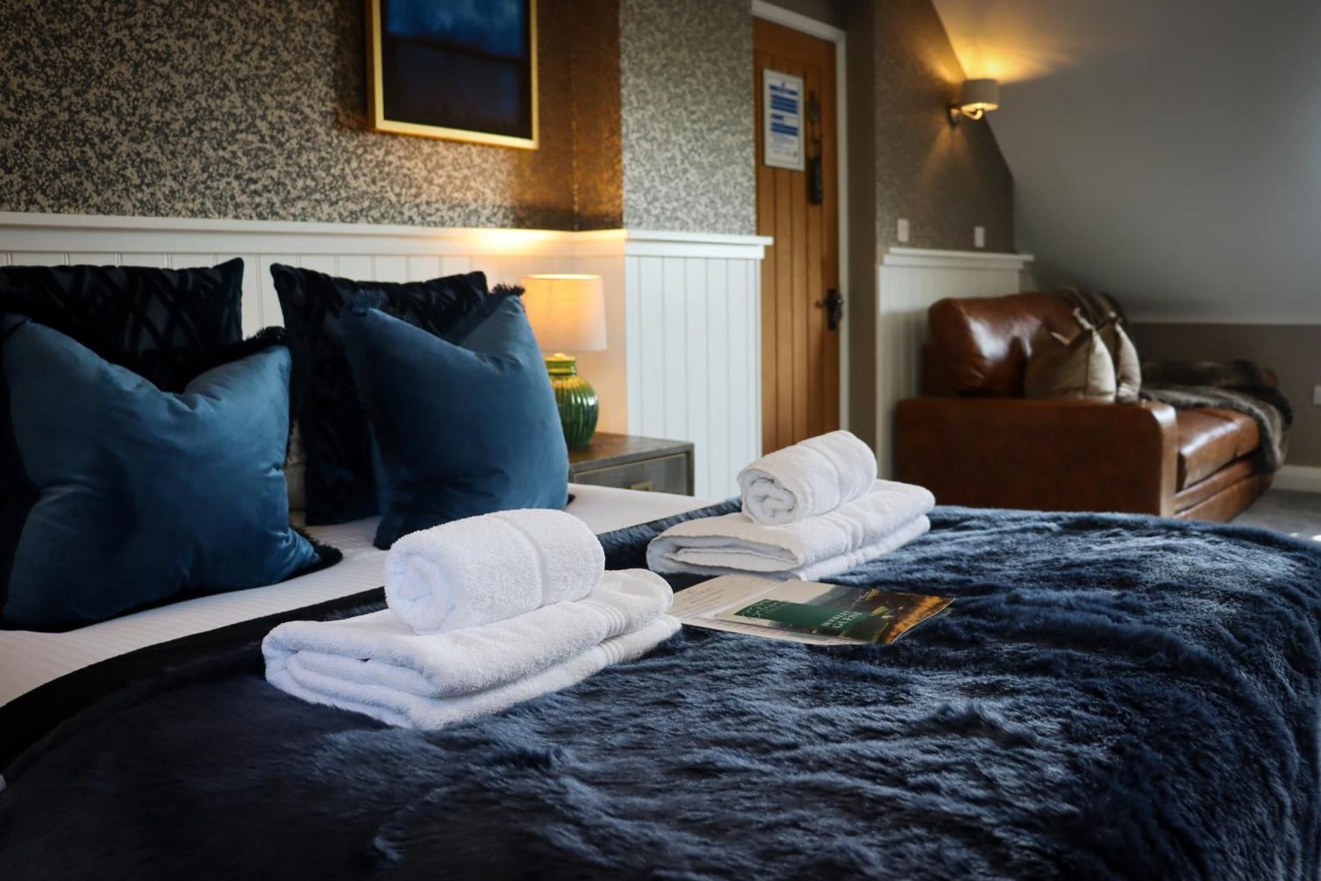 The Gateway Inn Superior Family Room 2