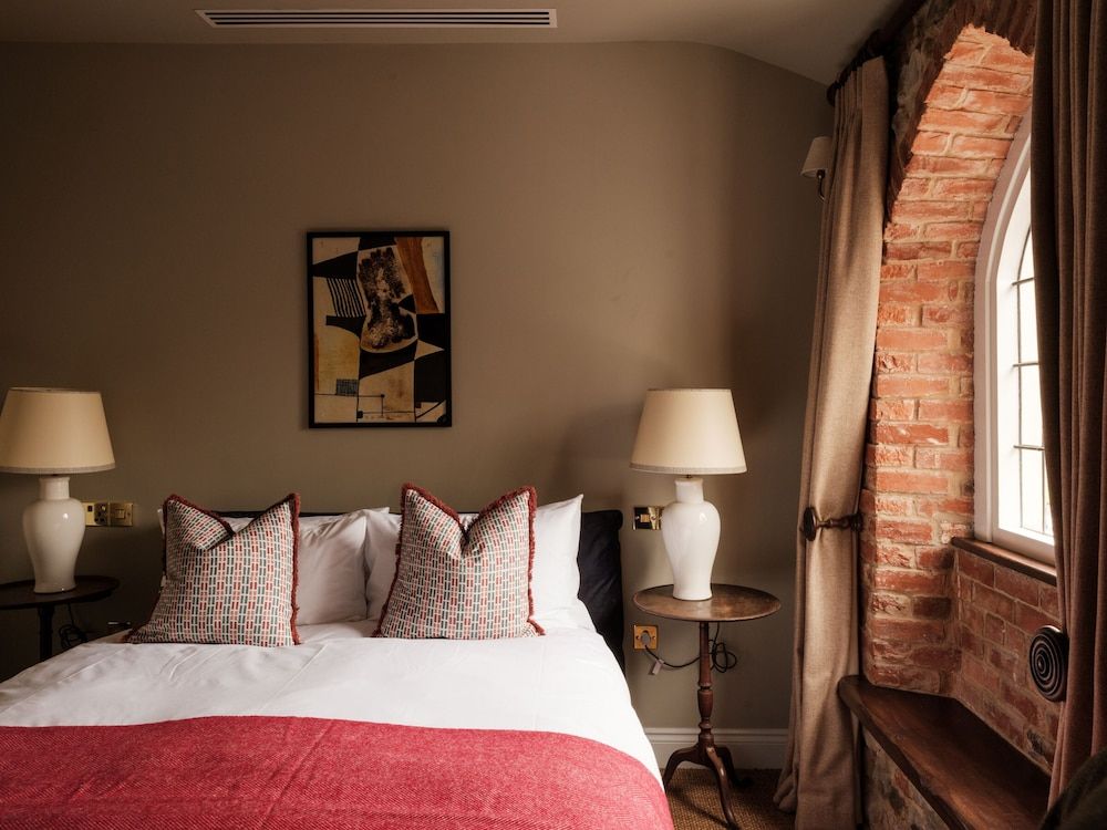 The Manor House Inn Double Room, Ensuite (Small)