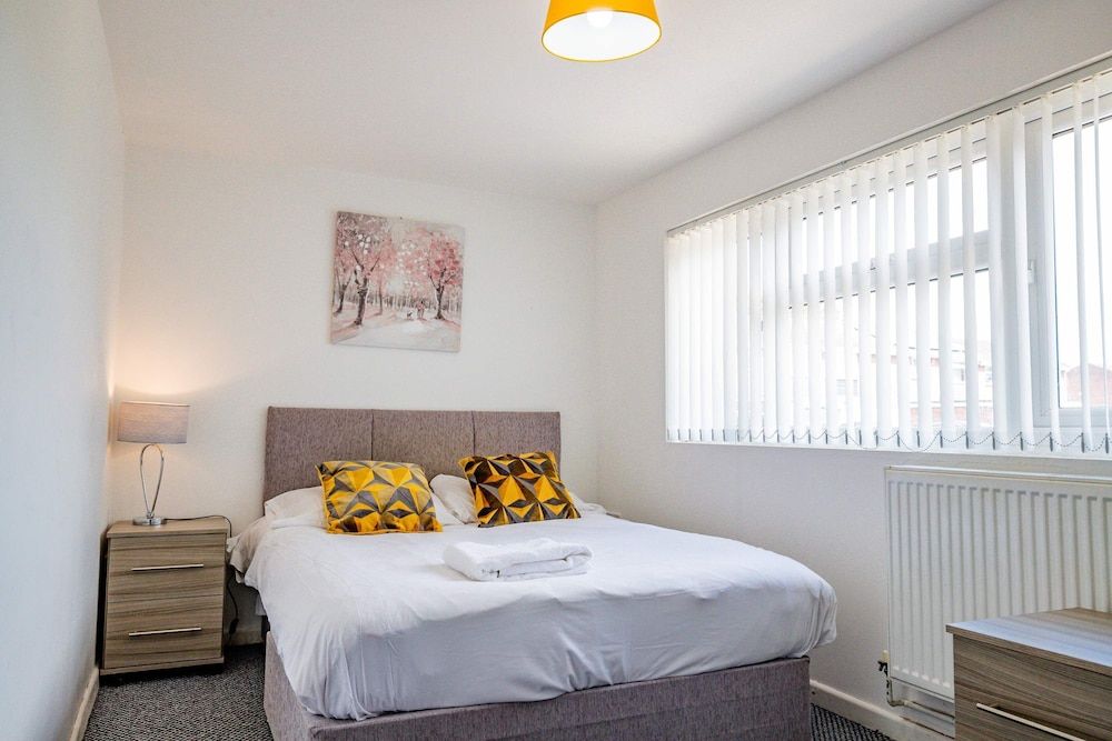 Host Stay Manfield Avenue House 3