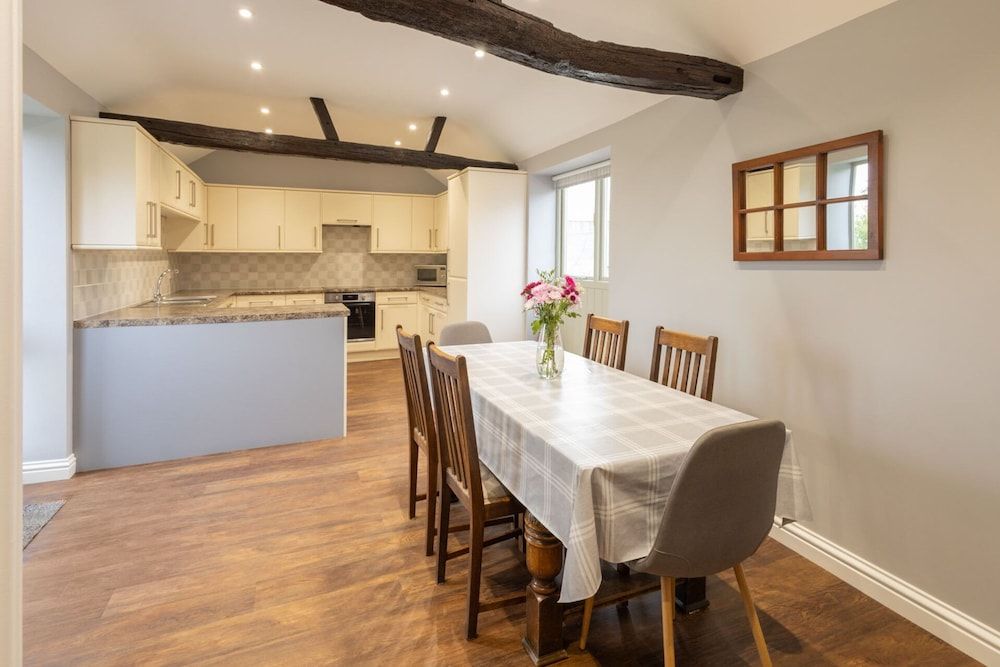 Host Stay Croft Cottage